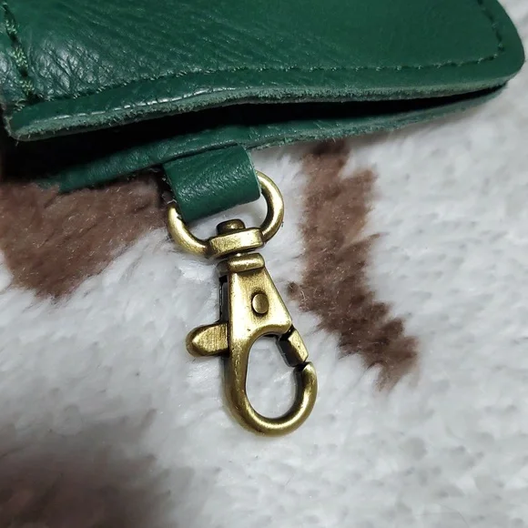 Portland Leather Zip-Zap Duo Leather Wallet Dual Zipper Closures Green Pebbled - Picture 14 of 14